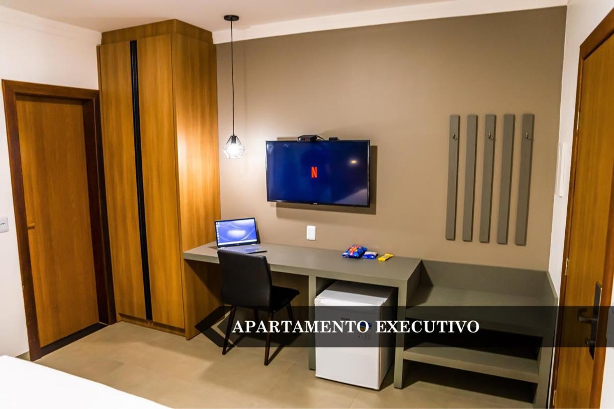 Hotel Ellus